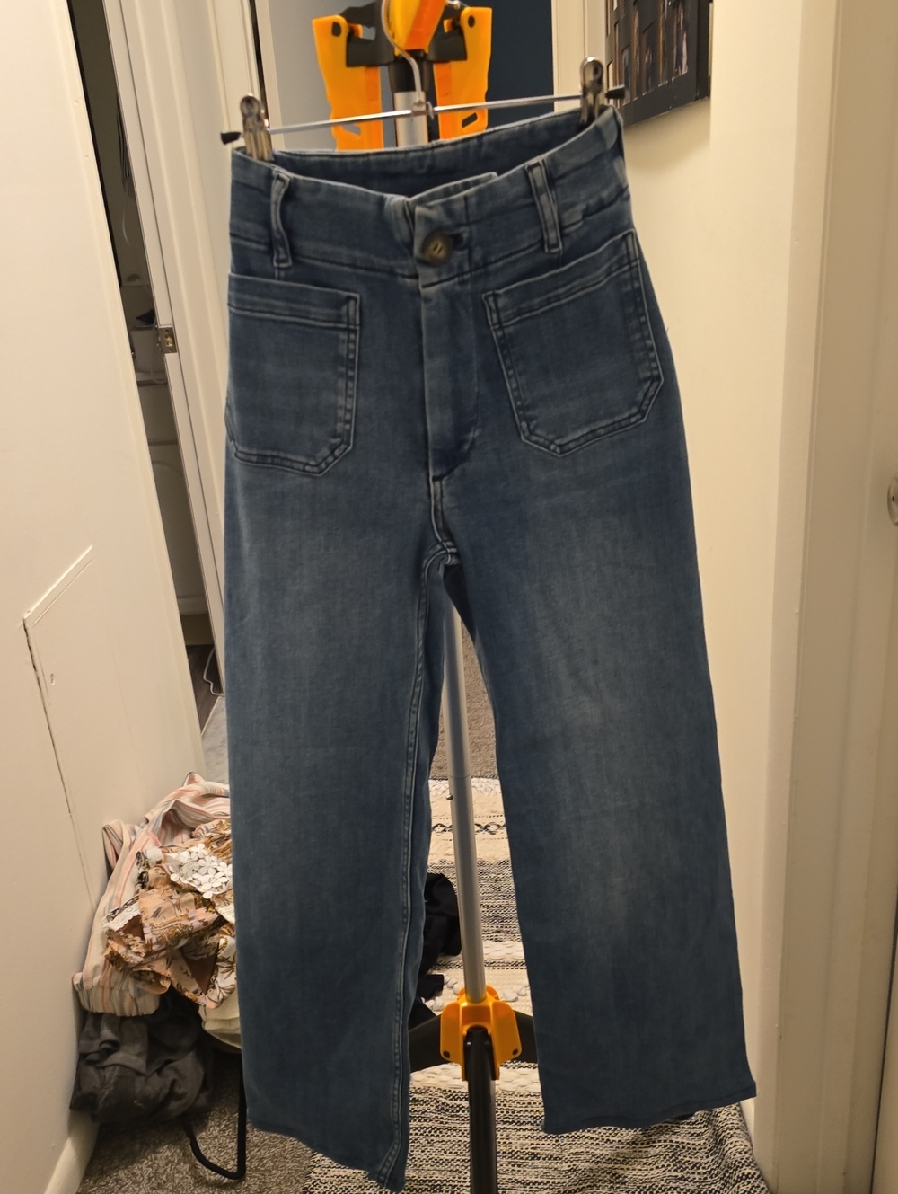 NEW Straight-Leg Jeans in Dark Blue — Classic Straight Fit